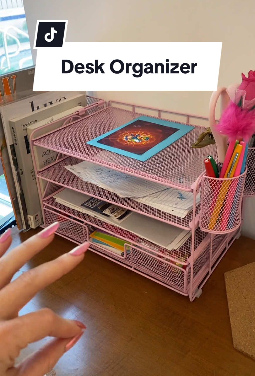 This is my year of organizing and refining my space. I absolutely need to get rid of clutter or organize it better, so investing in organizational pieces like this is so worth it! My desk finally looks nice, and I feel motivated to use it, and motivated to keep it clean! #organize #declutter #pinkaesthetic