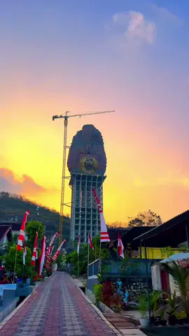 Sunset🌼#ponorogo24jam #monumenreogponorogo #fyp 