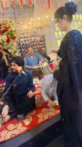 #uzmaswati_pashtosingar #official_acoount🔥✌🏻 #Viral @Uzmaswati 