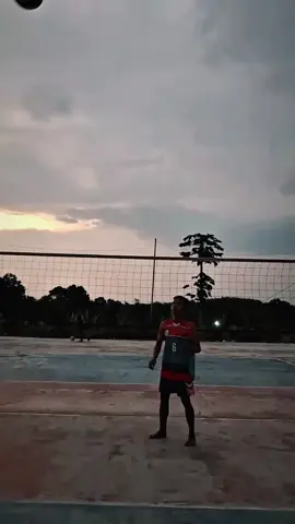jek belajar mas Ojo di bulii🙏#volleyball #foryou #fypシ #fyp #bisamilahfyp 