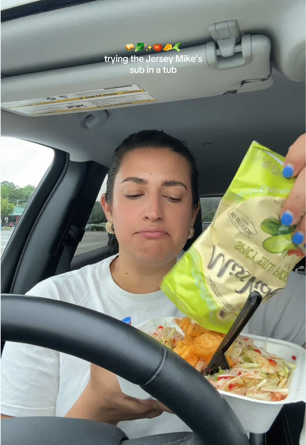 How could you possibly be mad about this situation 💯@Miss Vickie’s + @jerseymikes forever 🫶🏼 #subinatub #eatlunchwithme #jerseymikes #jerseymikesorder 