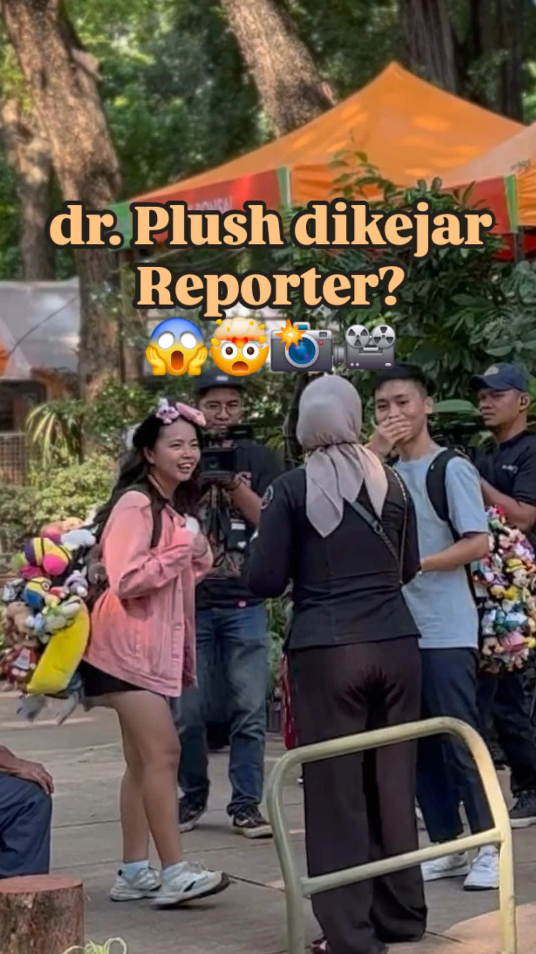 Would you carry this bag in public? 👀 What if you’re caught by Media🤯📸📽️ #drplush #plush #bagcharm #keychainplush #keychain