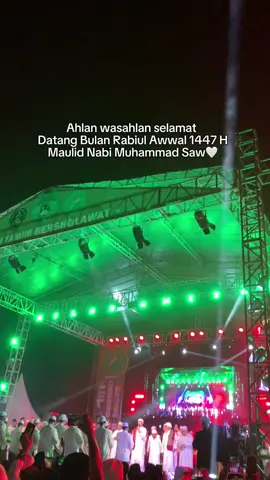 Selamat datan bulan maulid#shollualanabimuhammad #bersamahabibzainalabidin #zahirmaniaindonesia🇲🇨 #fypシ゚viral 