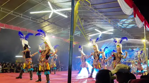 Dibuang sayang...panggung bergoyang..  #GWSM @Sawangargo