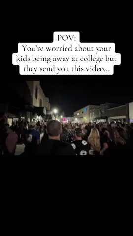 Flo Rida came to town and his backup singers did not disappoint 😂 Off living their best lives and I’m loving it!  Rissie don’t 💀 me when you see this 😉 #collegelife 