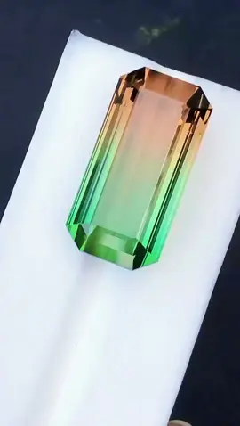 Natural beautiful Bi Colour Tourmaline  weight 18 ct  more details dm or wattapp  +66987976572 . . . #viraltiktok #foryoupage #gemstone #bangkokthailand #tourmalinejewelry 