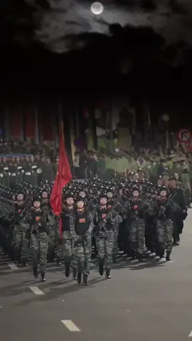 Khí thế hào hùng từ lòng dân - bước chân nữ Cảnh Sát Đặc Nhiệm 🔥🌹A80⭐🇻🇳