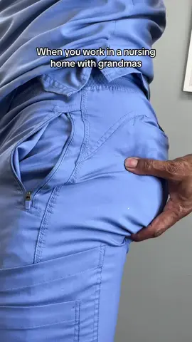 Hands to ourselves 😂 #stretchpad @Stretch.Pad.Apparel 