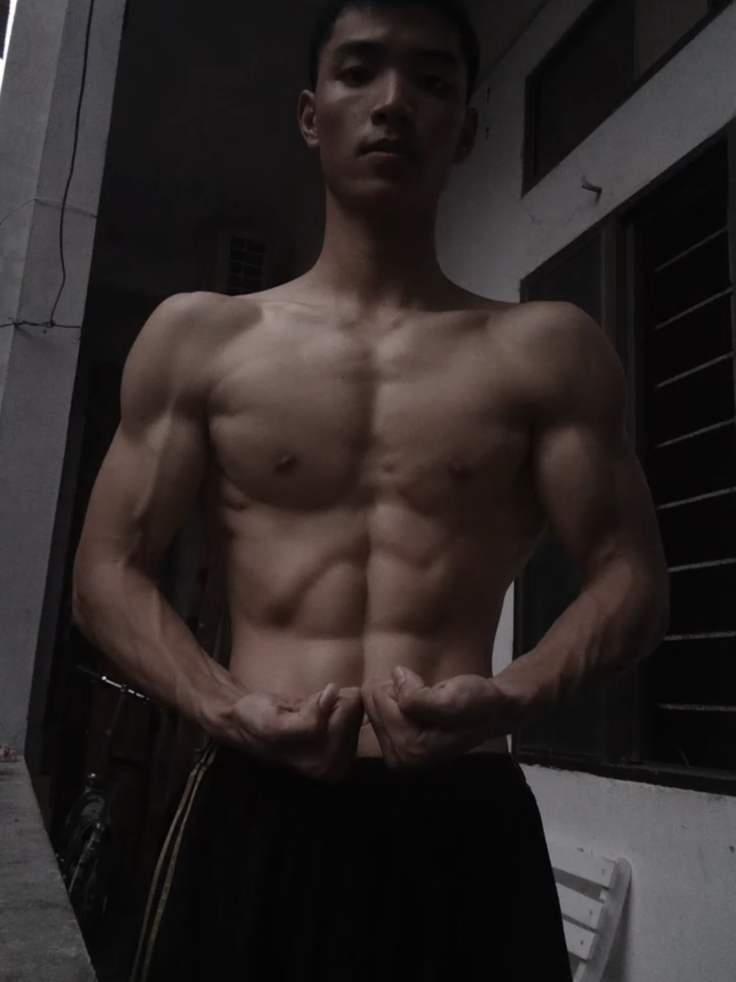 Cơ bắp không tự nhiên mà có, nó được xây dựng qua từng buổi tập🔥🔥🔥#thaydoibanthan #dongluc #cuongkhonggayy 