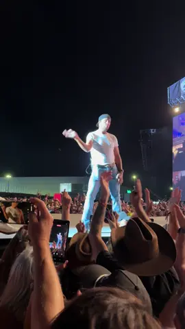 Nobody has more fun than Luke at a Luke Bryan concert 😅💃🏼 #lukebryan #yqm 