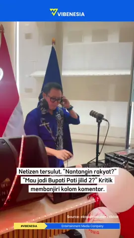 Komedian sekaligus politisi Eko Patrio kembali jadi sorotan publik. Dalam video yang diunggah pada 20 Agustus 2025 di TikTok (@ekopatriosuper), ia memparodikan tren sound horeg yang viral dengan caption provokatif: “Biar jogetnya lebih keren pakai sound ini aja.” Netizen pun bereaksi keras: “Oh, nantangin lu? Mau jadi kayak Bupati Pati jilid 2 lu Ko?”, “Itu sama aja nge‑pele‑in kita sebagai rakyat,” dan “Bukannya mengurus rakyat, malah bikin konten yang menantang.” FOLLOW untuk infotainment terupdate lainnya!📲 #EkoPatrio #SoundHoreg #NetizenGeram #ParodiKontroversi #Viral2025 #PolitikIndonesia #Vibenesia #Vibeupdate #BeritaViral #KontenParodi #TiktokIndonesia #HiburanVsPolitik #TrendingNews #Viral #Foryoupage #Fyp 