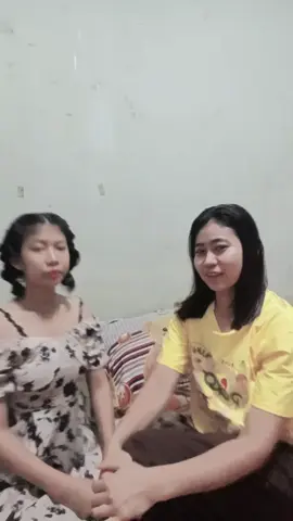 #သူငယ်ချင်းကိုရင်ဖွင့်နေတာ#fyp #foryou #tiktokmyanmar 