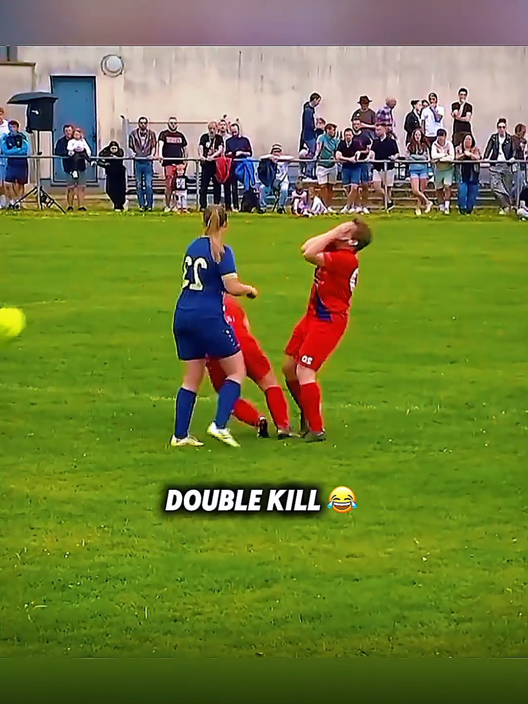 When football is a comedy 😂😂#funny #Soccer #football #viral #funnymoments 