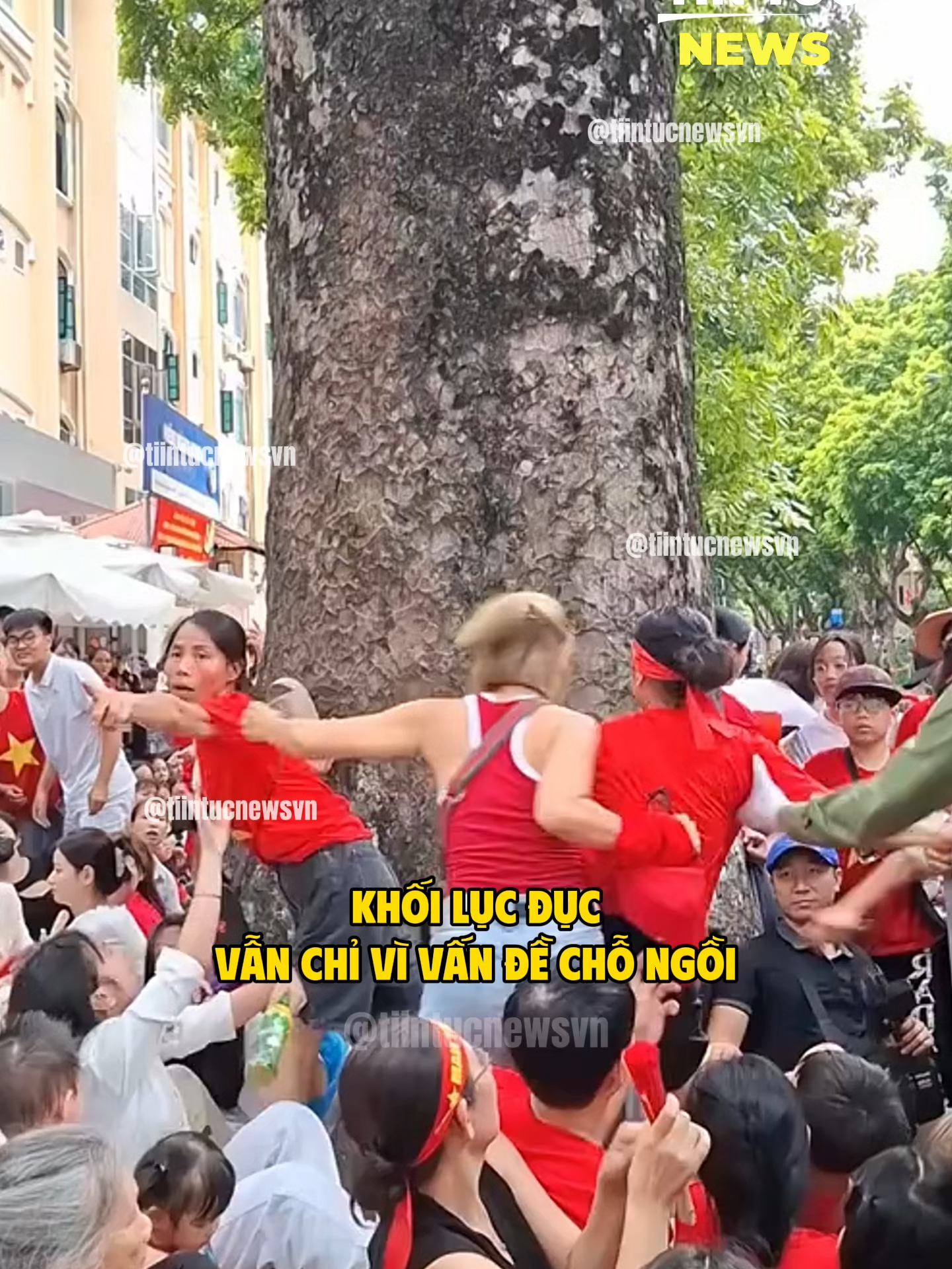 KHỐI LỤC ĐỤC VẪN CHỈ VÌ VẤN ĐỀ CHỖ NGỒI #tintucnewsvn #hànội #a80 #2thang9