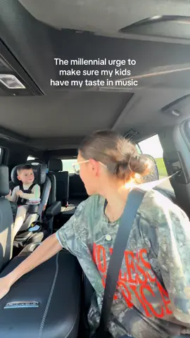 All I do is win @T-Pain he’s your biggest fan #fyp #millenial #parenting #millennialsoftiktok #relatable 