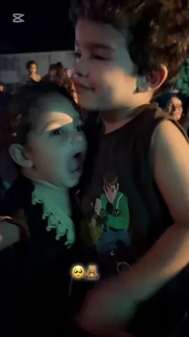 #CapCut #🧸🥺 #👩‍❤️‍💋‍👨 