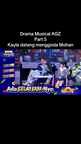 Kayla tiba tiba datang menggoda Mohan. Tapi denger gaes dialog Mohan dan Flavio 😂 M :  Sebelum lu ngomong, mikir dulu  F : jangan gitu gema, kan jadi canggung Btw penonton kayak ngelampiasin amarahnya, Kayla muncul disorakin aja🤣😂 #fyp #hutsctv35xtraordinary #agzhariini #asmaragenz #dramamusical 