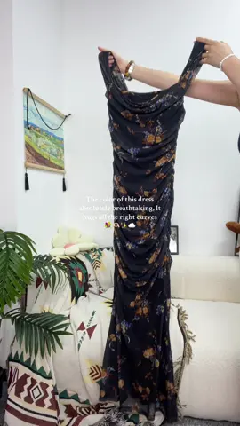 Like like 💐☕️ #dresses #tankdress #longdress #floral #comfy #fashion #spotlightfinds #tiktokshopbacktoschool #dealsforyoudays #tiktokshoplabordaysale 