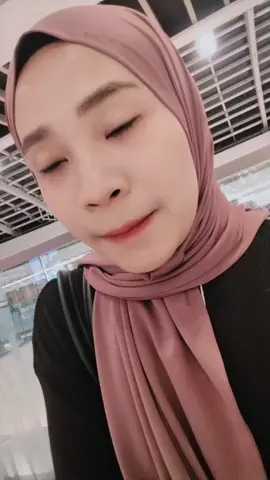 #hongkongindonesia🇭🇰🇮🇩 #sumbawantb🇮🇩 #tkwahongkong🇭🇰🇭🇰💪💪 #viraltiktok tau semawa si
