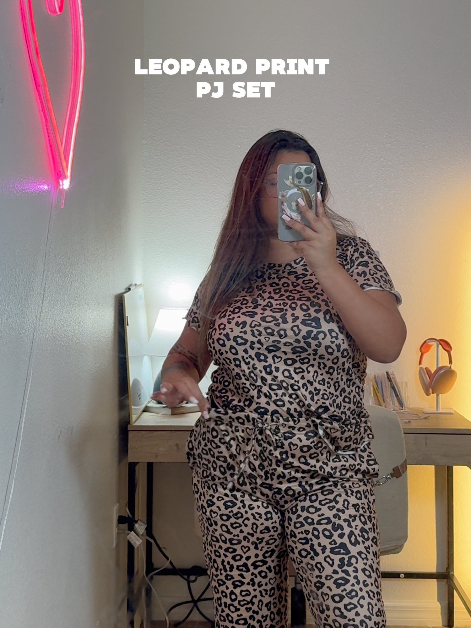 A cute matching pj set will always do it for me 🐆🖤 #tiktokshopfinds #tiktokshop #fyp #tiktokshopcreatorpicks #pajamaset #pjs