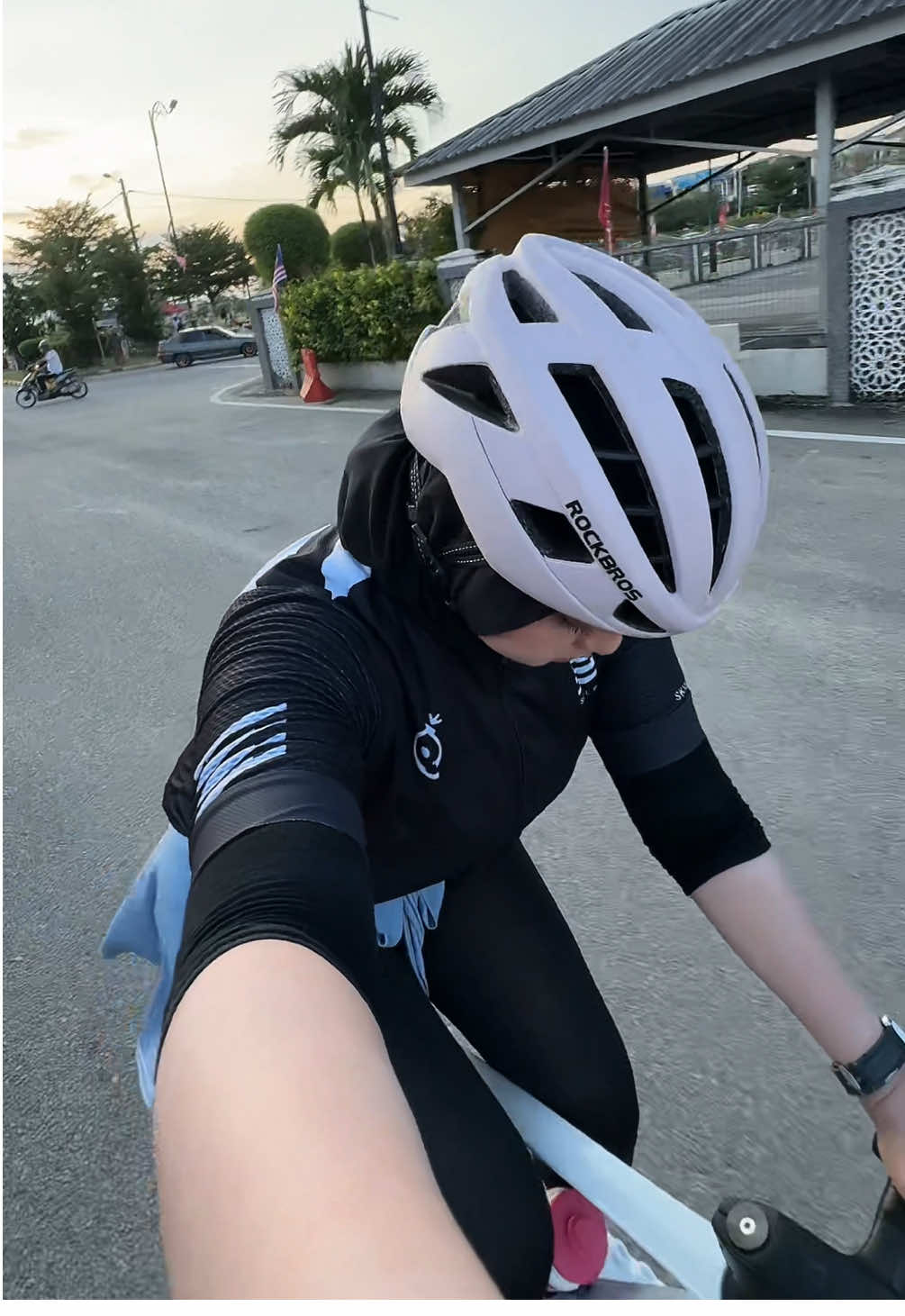 #cyclistgirl 