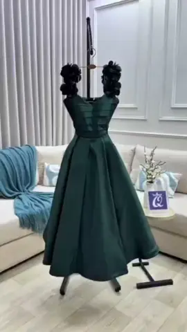 ⚠️⚠️تكرار⚠️⚠️ فستان ميد بخامة شانطون ورد ليزر من نفس القماش دبل كلوووش👗 ودقه في الخياطة ‏ المقاسات : 1 - 5 #فساتين #السعودية #جدة #اكسبلور #explore 