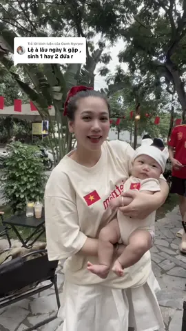 Trả lời @Oanh Nguyen em nè , mới sinh 1 bé và cho theo nghề mẹ luôn ạ 😝#trending #xuhuong #Gin 