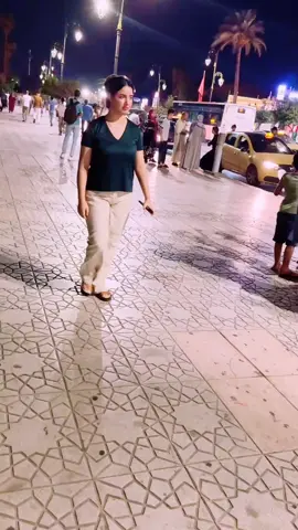هذا جميل جدا..🥰♥️..فديو خليك تبتسم بدون شعور..😊🥀..روووووعه.. . . . . . .   . #الشعب_الصيني_ماله_حل😂😂 #Love #loveyou #happy #humor 