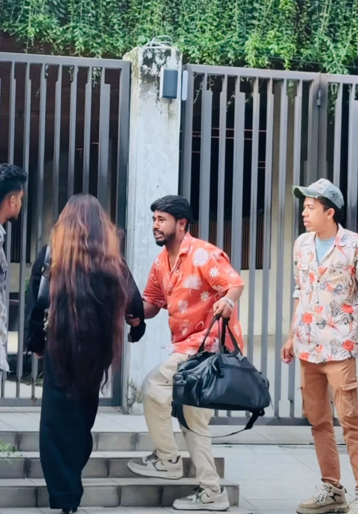 সরি জান আমার ভুল হয়ে গেছে আর জীবনে করবো না 🤣🤣 @Durjoy Ahammed Saney #saymonsohel #funny #foryou #tiktok 