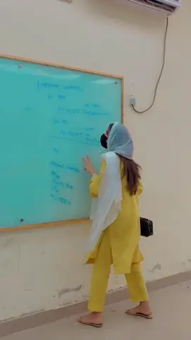 Typing 🤣 #iubians #foryoupage #viralvideo #funnyvideos #fyppppppppppppppppppppppp @tiktok creators 