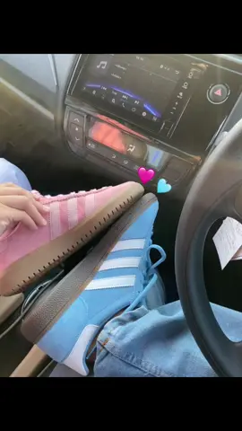 🤳🏻 #adidas #adidasspezial #foryoupage #foryoupage 