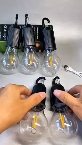 Nunca mais fique no escuro! 💡 Esta lâmpada solar portátil é o acessório perfeito para todas as suas aventuras ao ar livre. Prática, ecológica e super eficiente. #Brasil #lâmpadasolar #luz  #ferramentas #acampamento 
