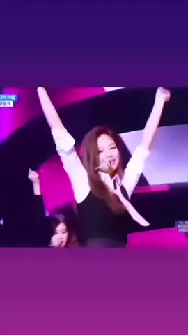 ياادددنيا 😓😓 #جيني #jennie #فانكامات_كيبوب #رغد_العتيبي #ريري_العتيبي 