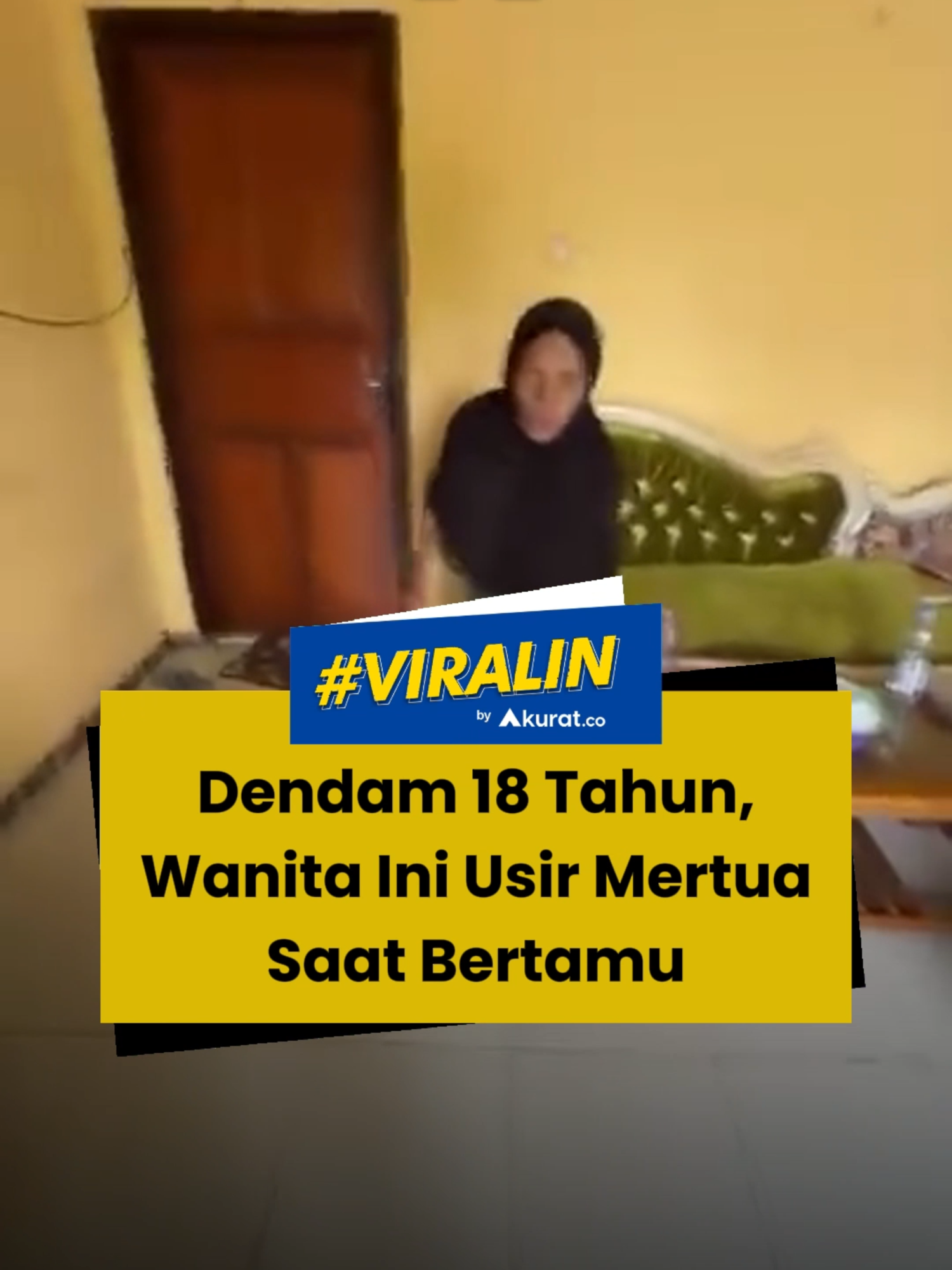 Sang mertua datang ke rumah wanita itu dengan maksud untuk menemui anak laki-lakinya. Dalam siaran langsung di Facebook pribadinya, wanita itu mengungkap bahwa sang mertua bahkan tidak mau menganggap cucunya sendiri. Sambil membentak, wanita itu mengatakan bahwa dirinya bukan menantunya lagi dan sang mertua tidak diperbolehkan datang ke rumahnya. 🎥: Facebook/Sofia Ointu. #viral #menantu #mertua #wanita #rumahtangga #akuratco