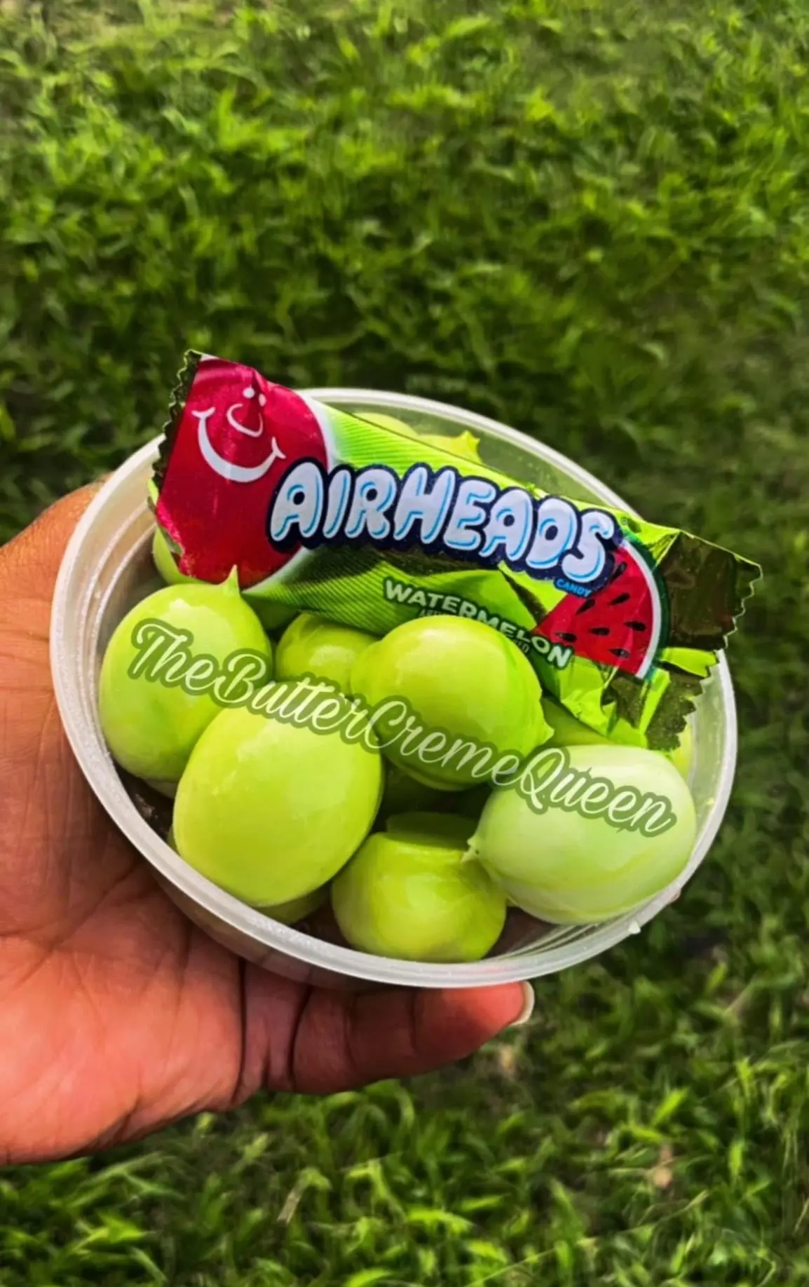 Candy Grapes without crushed jolly ranchers! #TheButterCremeQueen #howtomakecandyfruit #grwmkenzie #KenzieGrwm #CandyGrapes