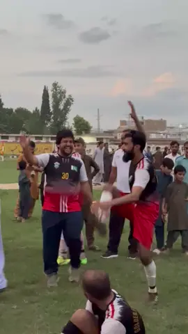 Exercise DAnCe #Wining celebration #Khalabat #Football #Golden #Love @AB Shah 
