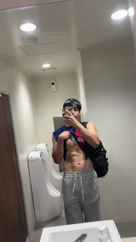 여름에 왜 피부가 뒤집어지나요ㅜ #fyp #추천 #인스타 