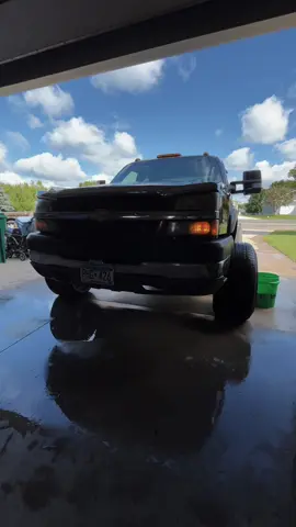 Bf truck getting washed 😏 #fyp #duramax #chevy #country 