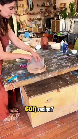 💎 Transforma la resina en piezas únicas y empieza tu emprendimiento desde casa. Clases gratis este 29 y 30 de agosto ✨ Comenta QUIERO y únete al Grupo VIP. #resina #manualidades #hechoamano #usa🇺🇸 #epoxyresin 