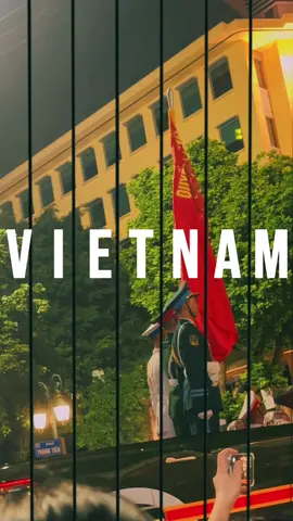 Điểm cầu Tràng Tiền xem được 25 khối nha, tuyệt đối điện ảnh  #quockhanh #duyetbinh 
