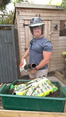 Baker vs gardener  featuring the amazing  @Marco  #gardener #baker 