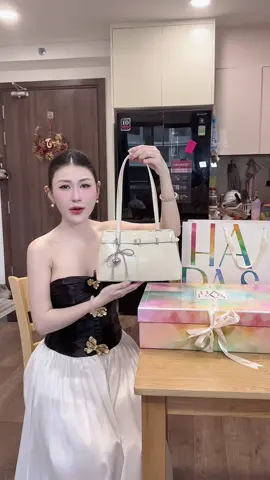 Sinh nhật được tặng set quà xuất sắc #hapasvn #hapasvn  