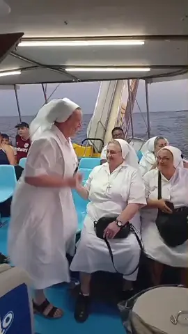 Watch this wholesome moment 🥹⛪ A group of nuns boarded our boat… so we surprised them with ‘I Will Follow Him’ from Sister Act 🎶 Safe to say it made their day — and ours too 💙 #FeelGoodMoment #SisterActVibes #LuzzuTours #malta #maltatiktok #malta🇲🇹 