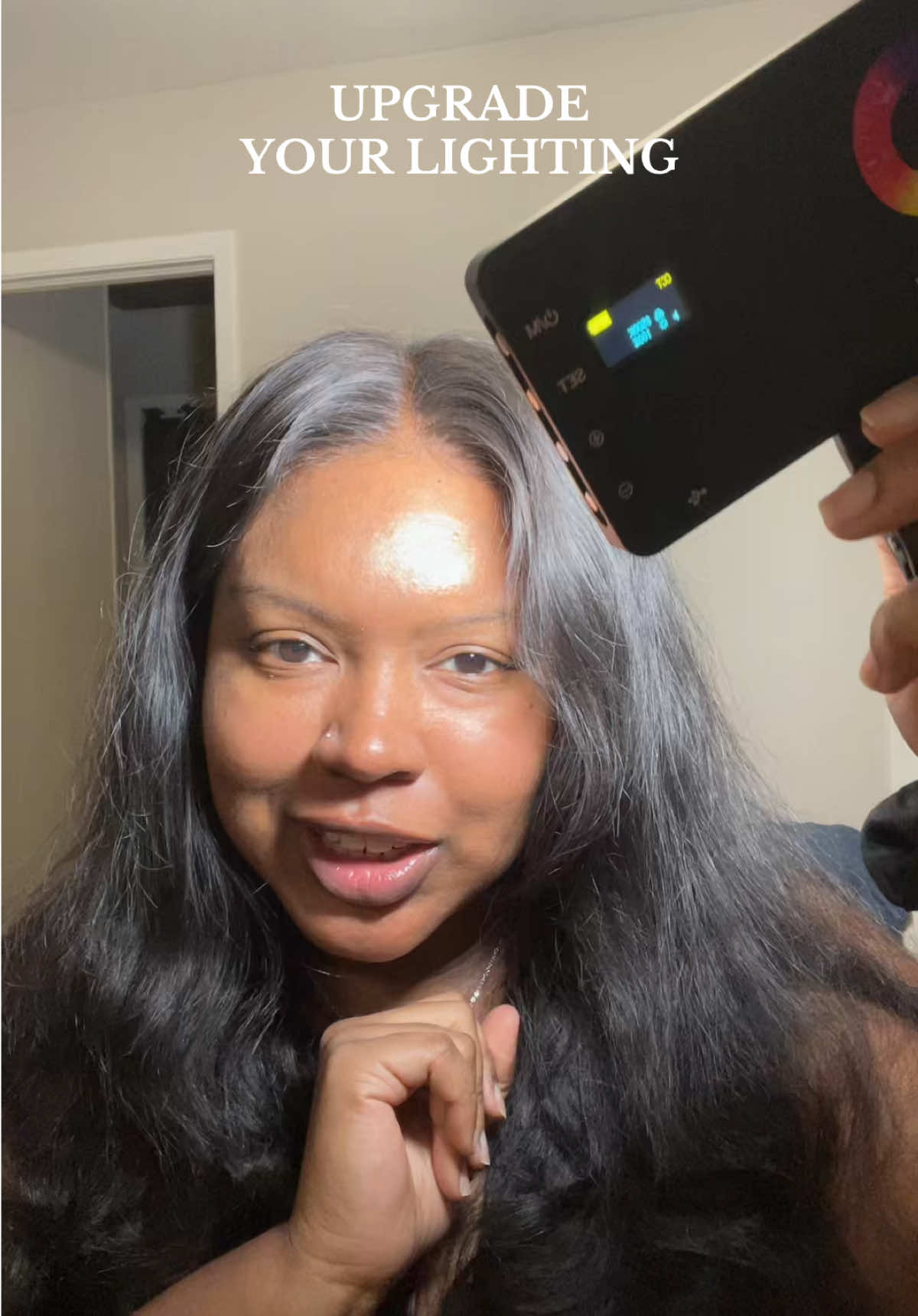 Lighting changes everything!!!! There’s so many great content creators that need to upgrade their lighting 😭 #contentcreator #selfielight #contentlighting #portablelight 