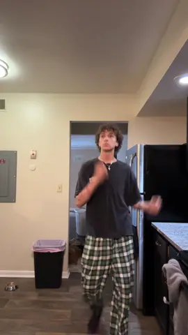 Run #foryou #dance #fypシ #trending #blowthisup 