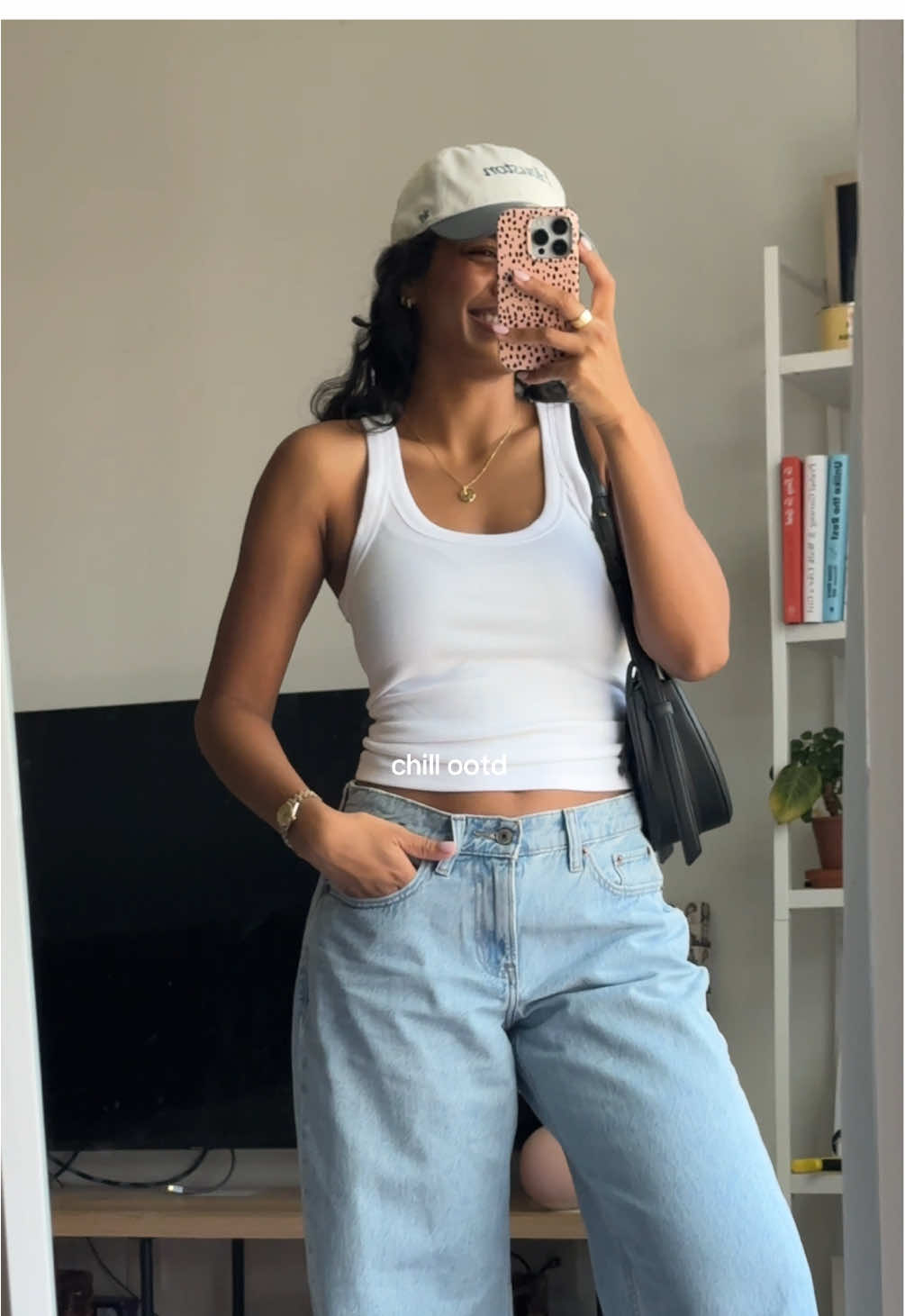 Lil fit check #OOTD #chilloutfit #outfit #wiw #style #lowrisejeans #htx 