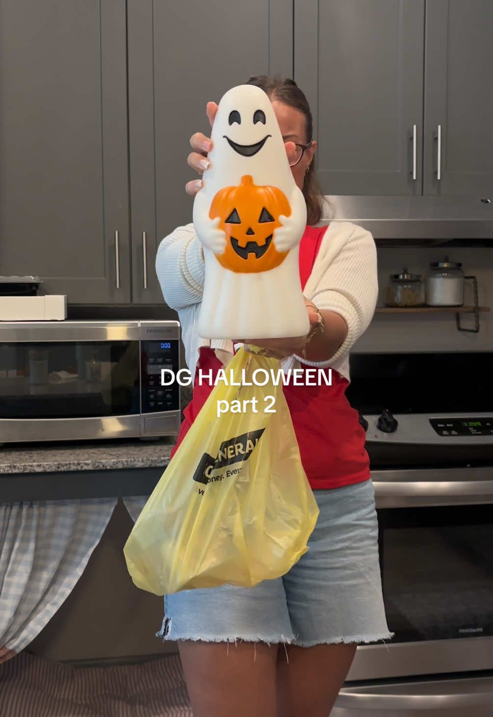 when I say I nearly passed away when I saw it #90shalloween #nostalgichalloween #dghalloween #dollargeneral 