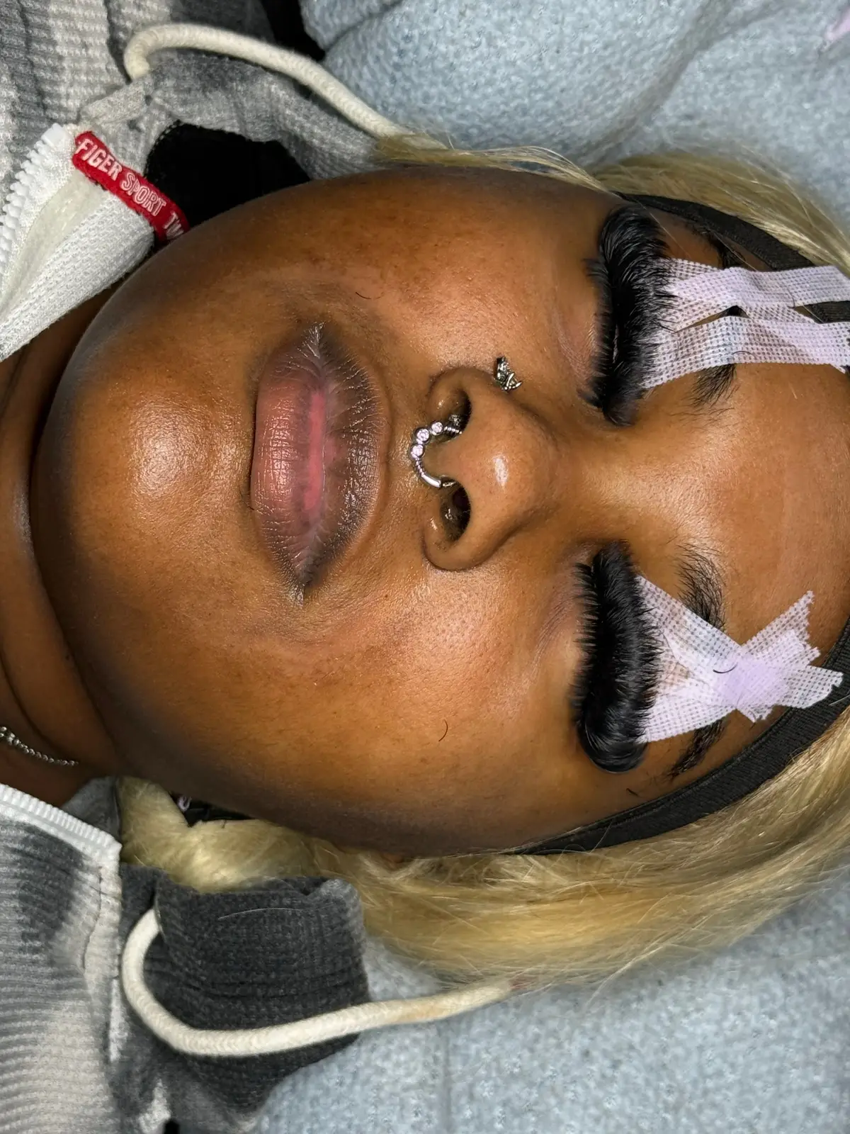 HEY LADIES I AM NOW LOCATED IN SAVANNAH GA📍Tap in tomorrow I will be taking walk ins any set for $70 w bottoms except mega volume!! For tomorrow only!!!message me on here or on ig @soiccyminkx.co for time slots! 
