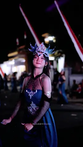 bule lokal .  @Barisan All In @z  #kostumkarnaval #karnavalhoreg #karnavalarjowilangun #arjowilangun #karnaval2025 