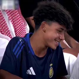 Ronaldo jr reacts to Ronaldo suiii#ronaldo #ronaldojr #viral #foryou #foryou #footbal #tik_tok 